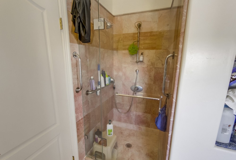 Virtual tour photo 37 of 54 for 2345 W Jewett St