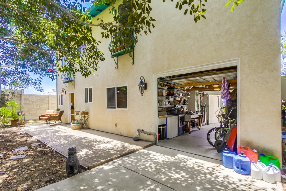 Virtual tour photo 46 of 54 for 2345 W Jewett St