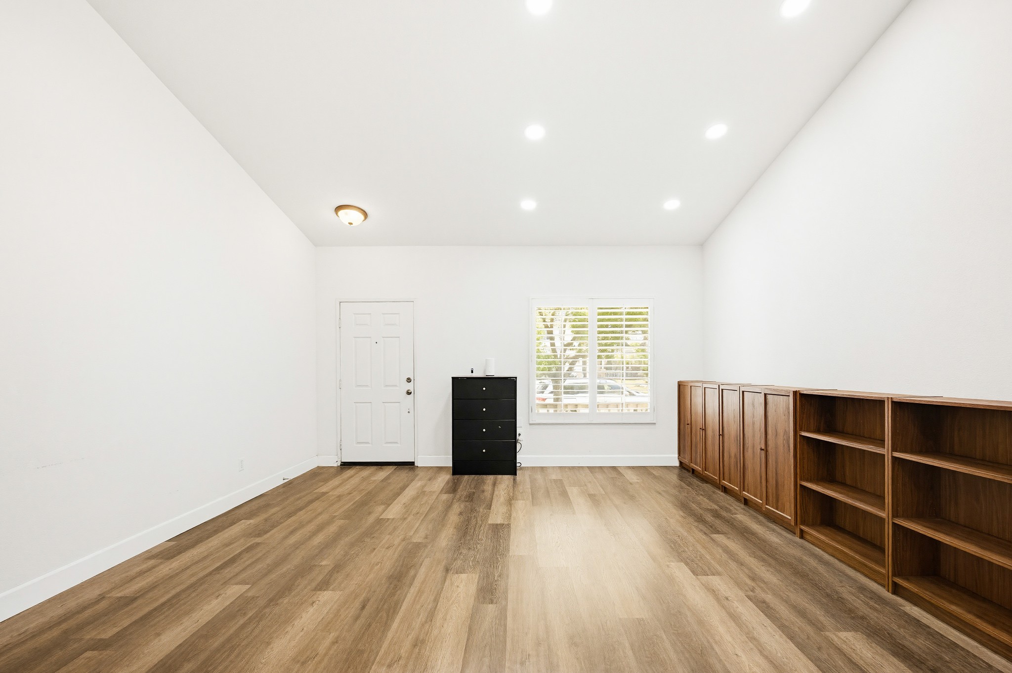 Virtual tour photo 11 of 52 for 23492 Mountain Breeze Dr