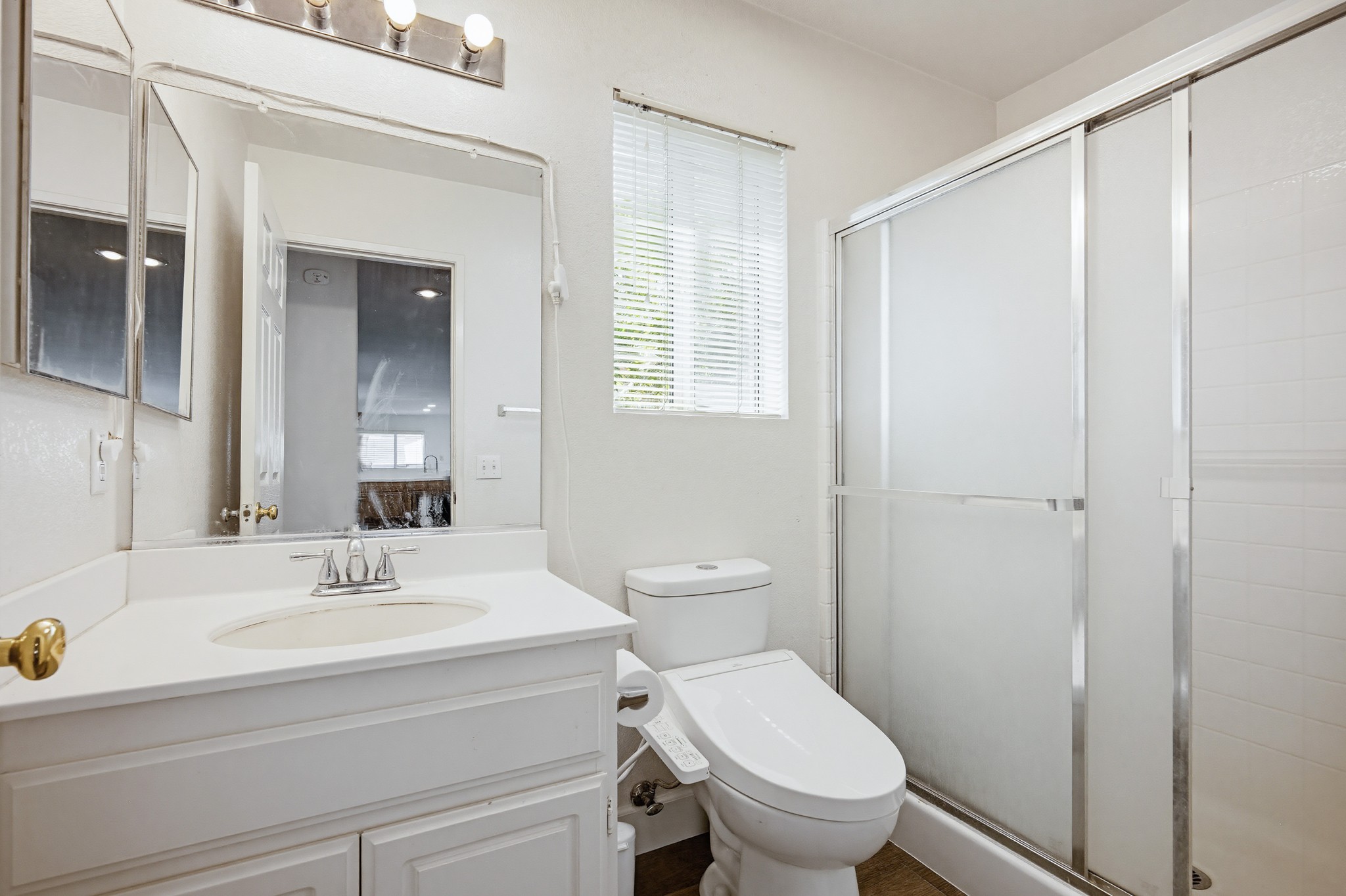 Virtual tour photo 23 of 52 for 23492 Mountain Breeze Dr