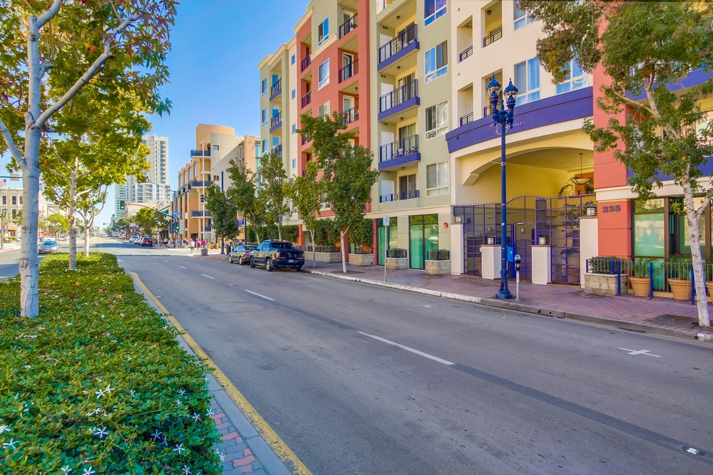 Virtual tour photo 5 of 67 for 235 Market St #209