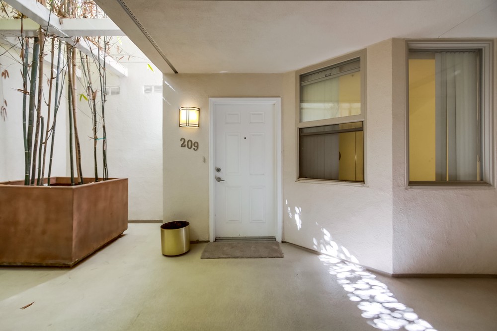 Virtual tour photo 14 of 67 for 235 Market St #209