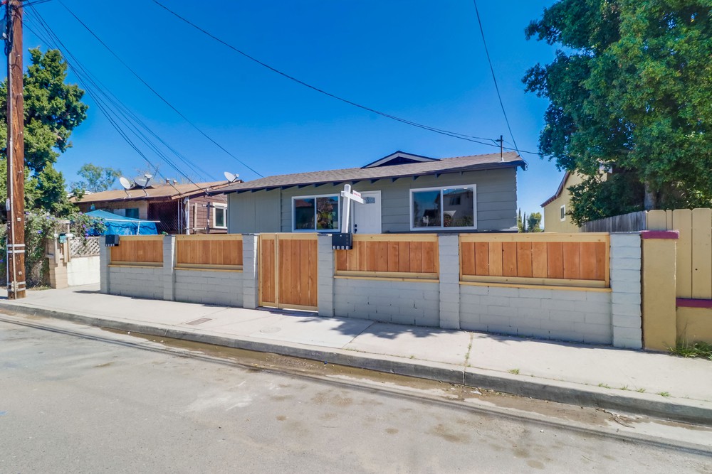 Virtual tour photo 4 of 48 for 2351 Modesto St #53