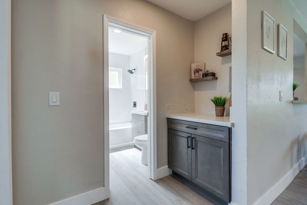Virtual tour photo 25 of 48 for 2351 Modesto St #53