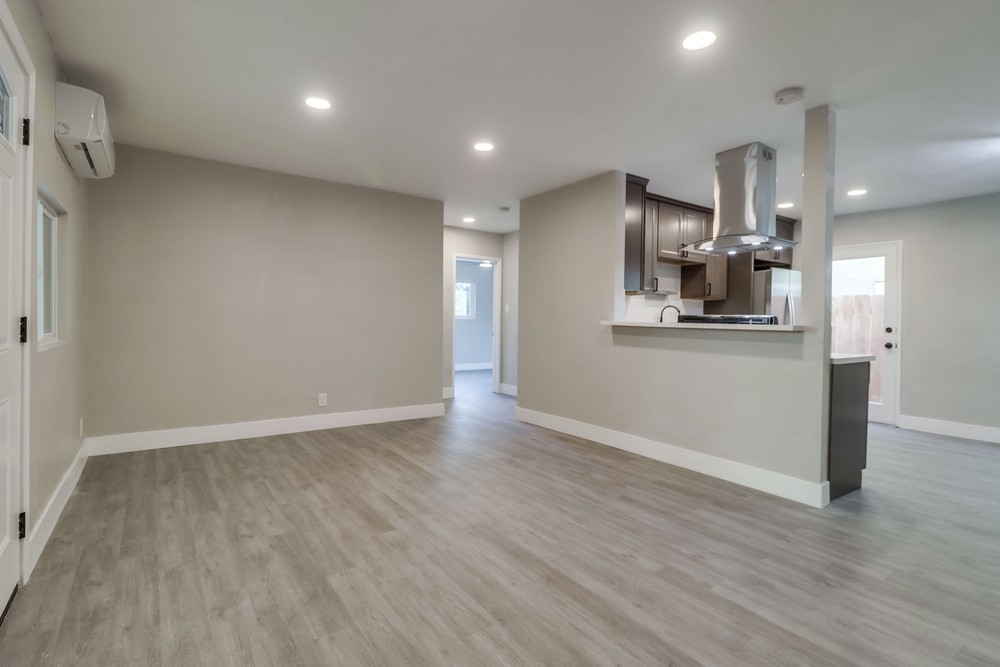 Virtual tour photo 33 of 48 for 2351 Modesto St #53