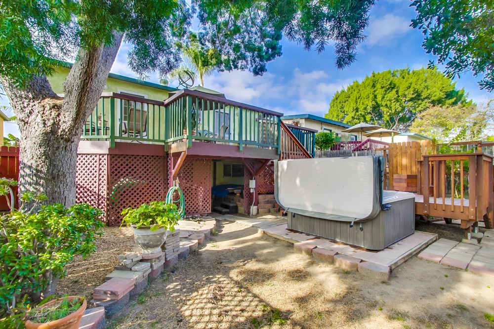 Virtual tour photo 23 of 26 for 2351 Shamrock St