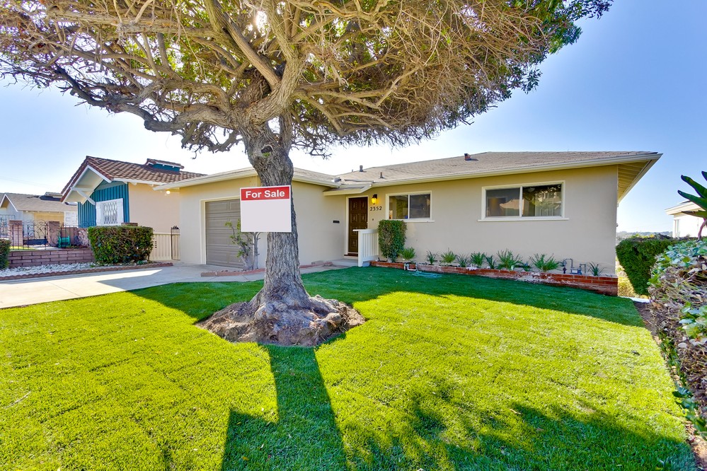 Virtual tour photo 1 of 42 for 2352 55th Street