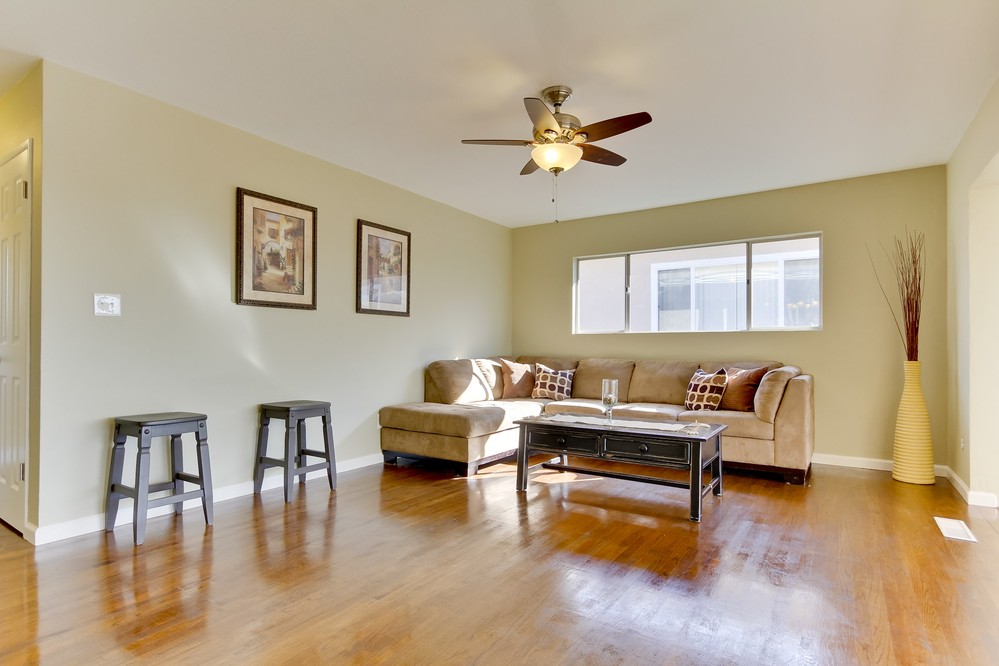 Virtual tour photo 8 of 42 for 2352 55th Street