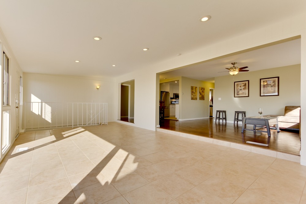 Virtual tour photo 11 of 42 for 2352 55th Street