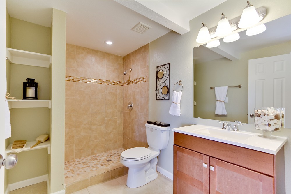 Virtual tour photo 31 of 42 for 2352 55th Street