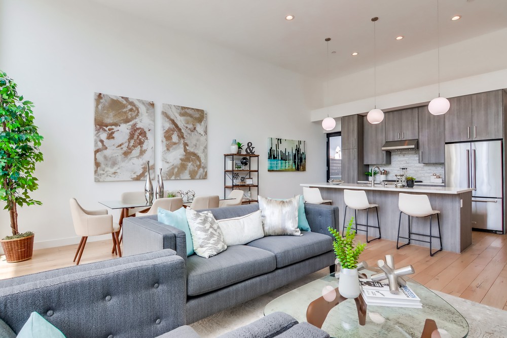 Virtual tour photo 11 of 53 for 2353 Front St