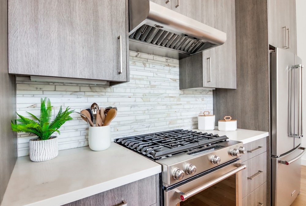 Virtual tour photo 20 of 53 for 2353 Front St