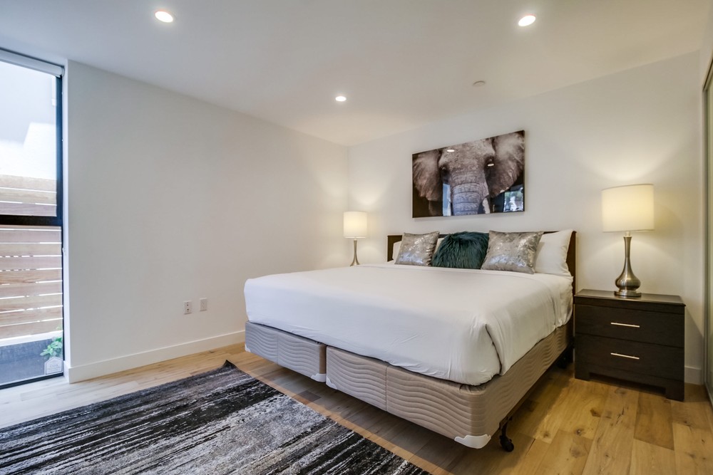 Virtual tour photo 44 of 47 for 2353 Front St