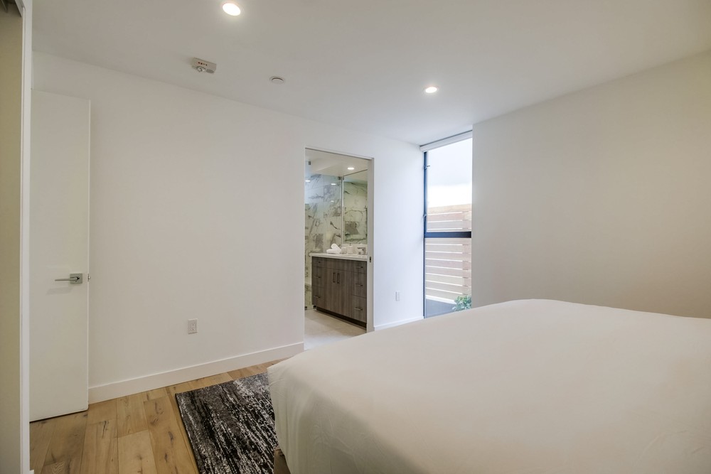 Virtual tour photo 45 of 47 for 2353 Front St