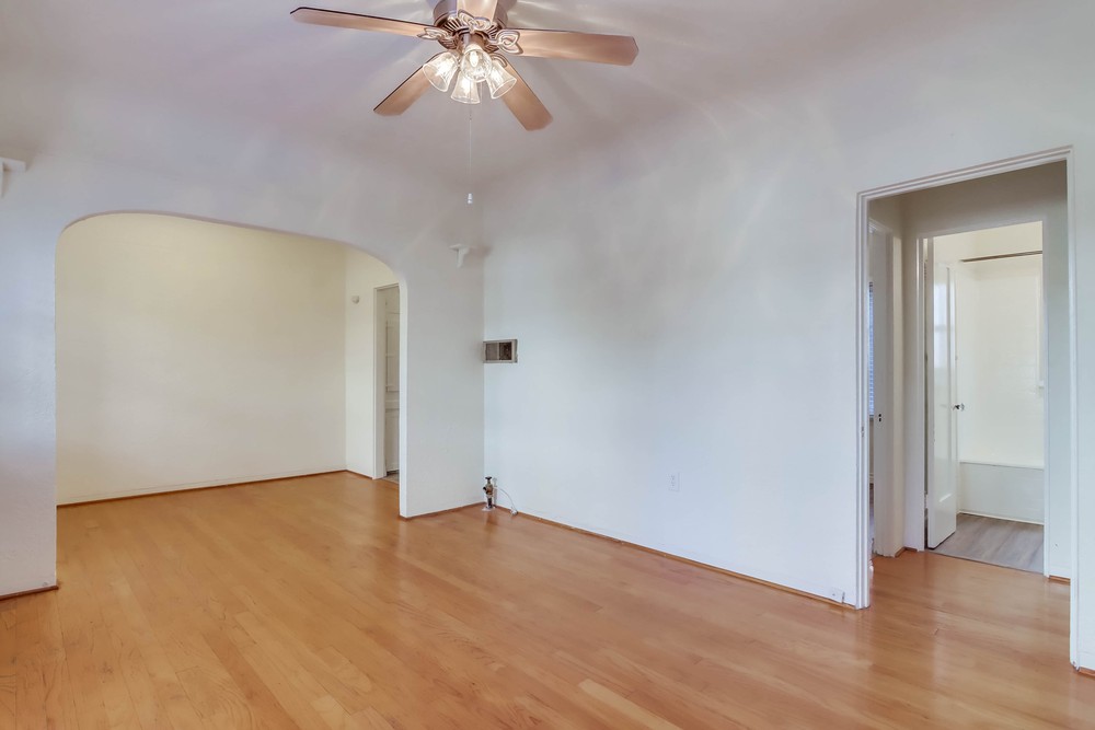 Virtual tour photo 8 of 25 for 2354 Third Ave