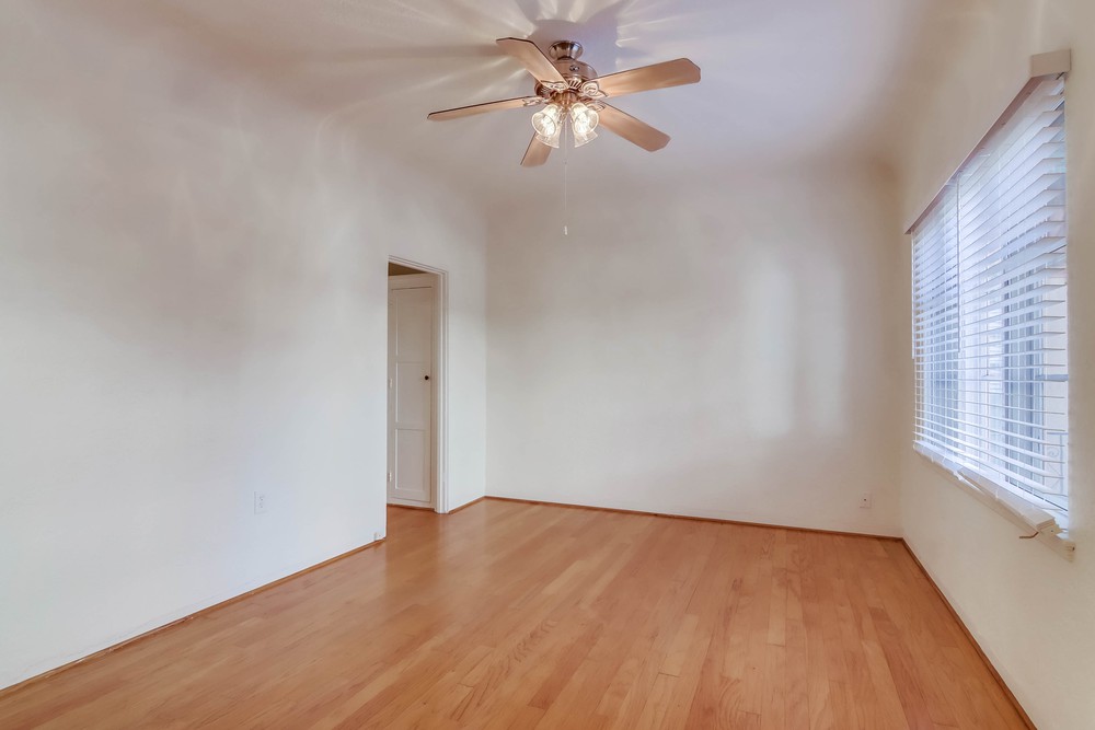 Virtual tour photo 11 of 25 for 2354 Third Ave
