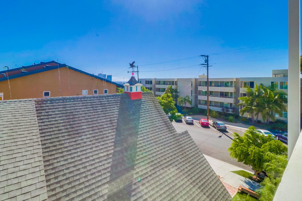 Virtual tour photo 35 of 37 for 2355 Front St #3