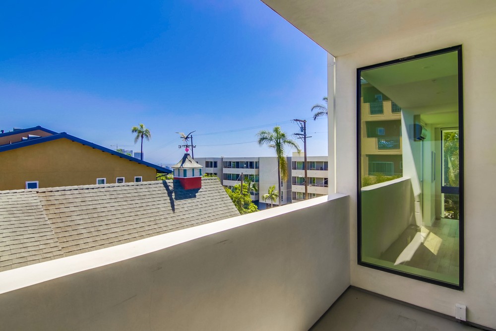 Virtual tour photo 29 of 46 for 2355 Front St