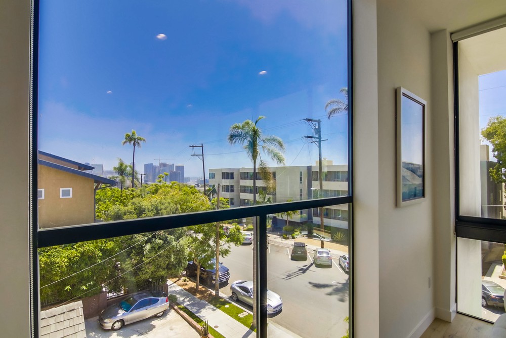 Virtual tour photo 31 of 46 for 2355 Front St