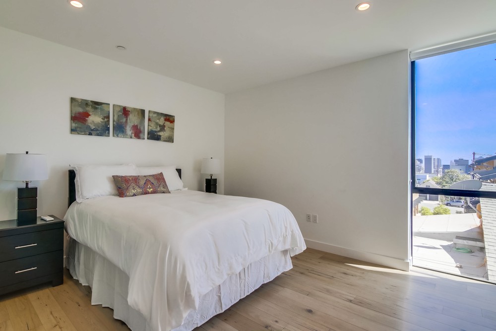 Virtual tour photo 33 of 46 for 2355 Front St