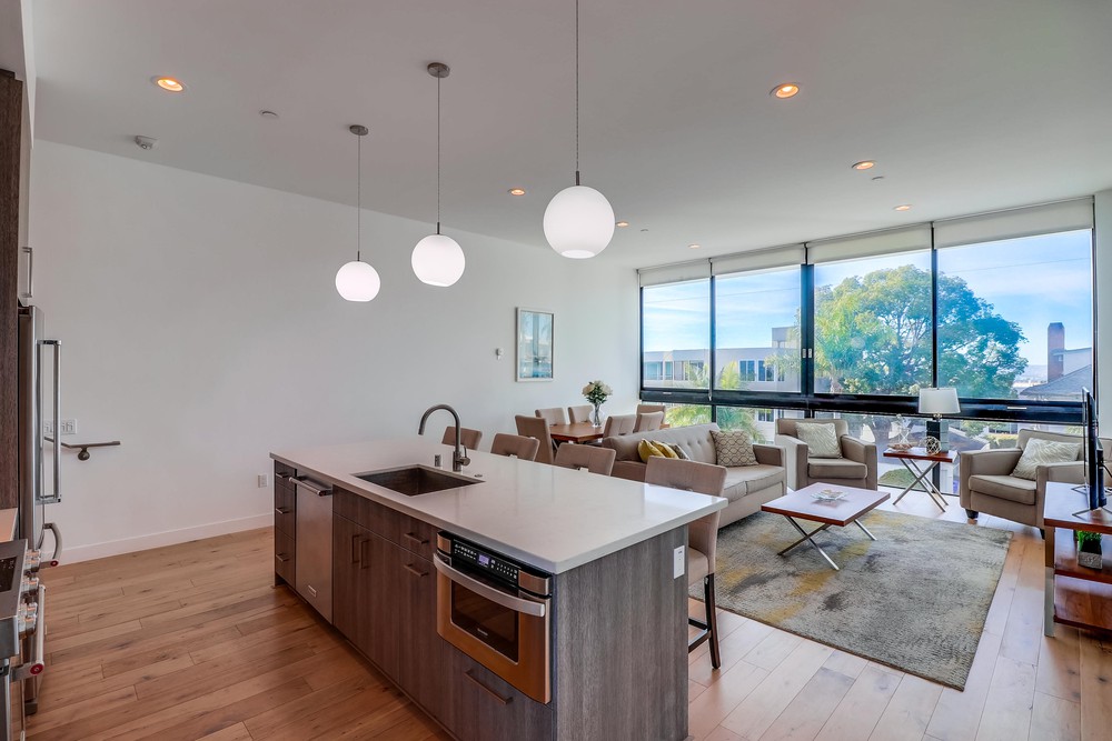 Virtual tour photo 10 of 39 for 2357 Front St