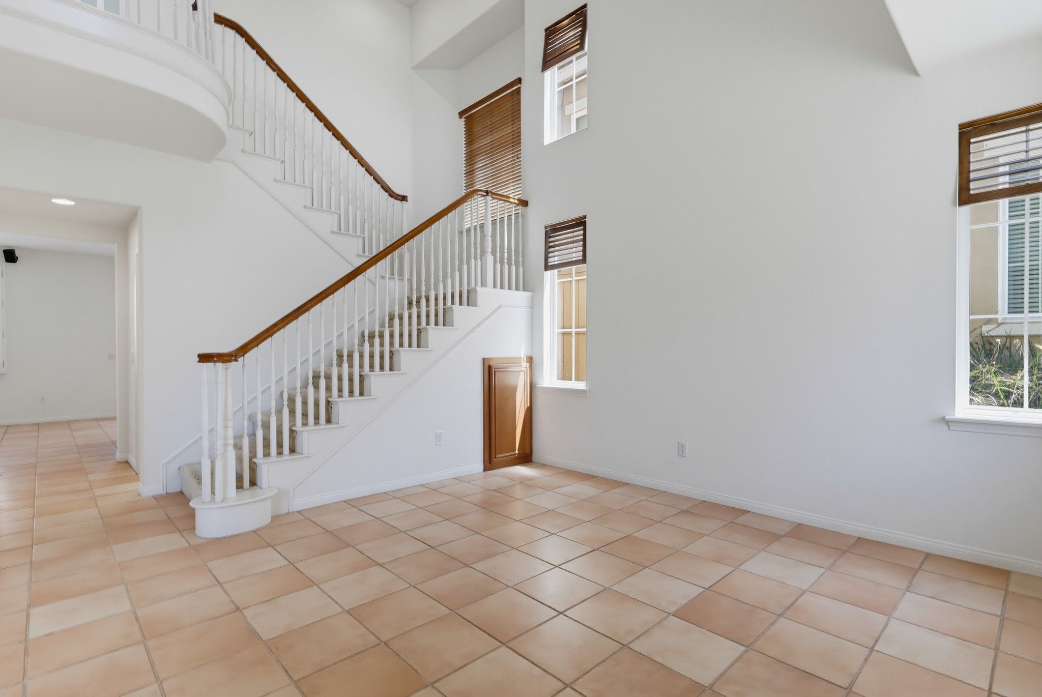 Virtual tour photo 6 of 88 for 2357 Promontory Dr