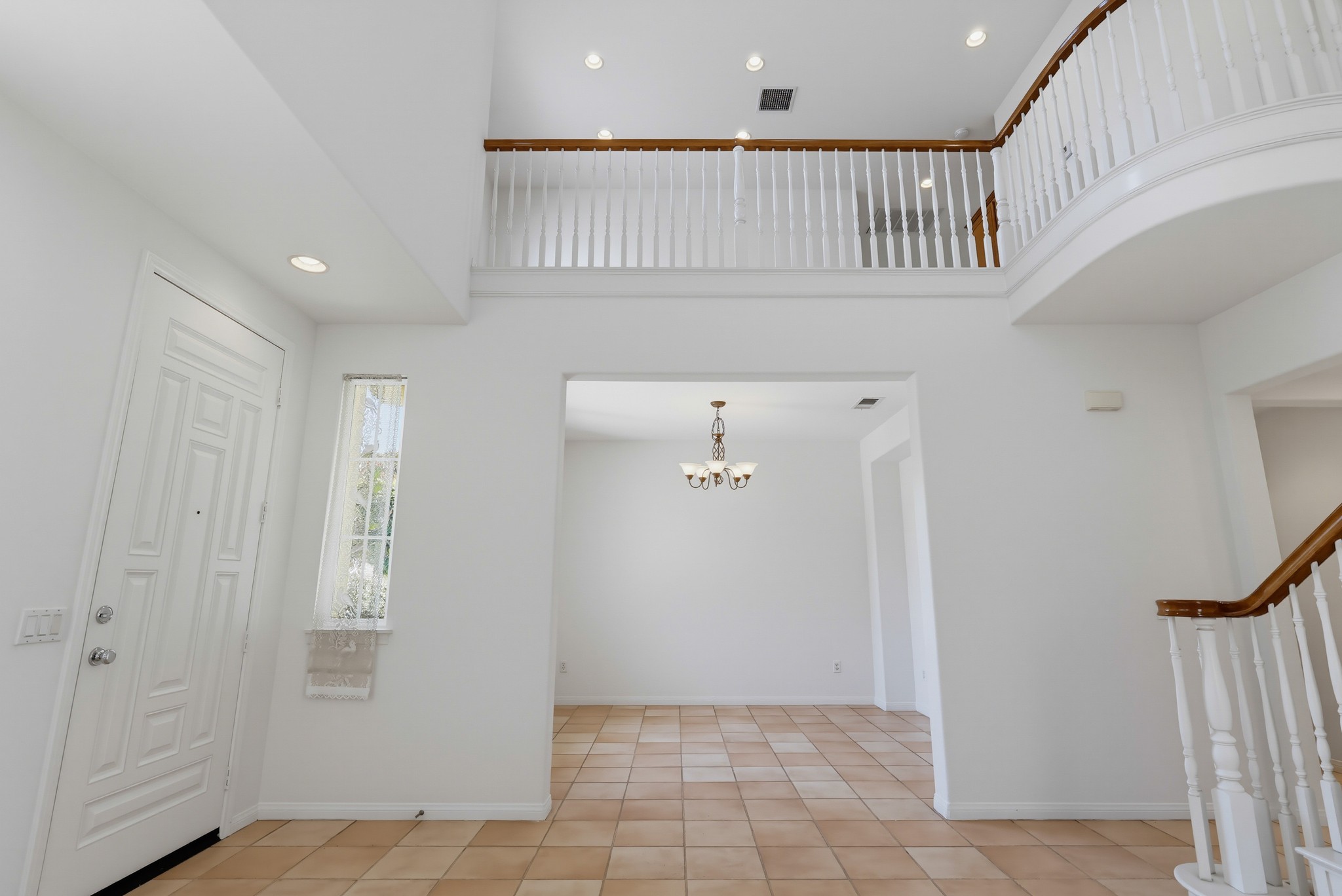 Virtual tour photo 9 of 88 for 2357 Promontory Dr