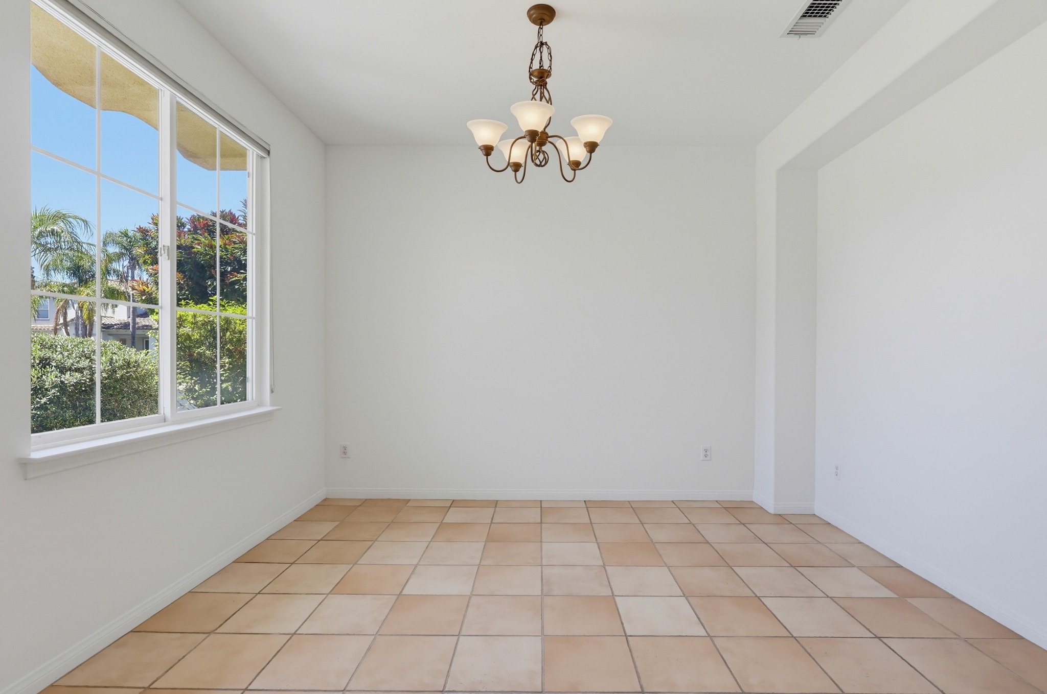 Virtual tour photo 12 of 88 for 2357 Promontory Dr