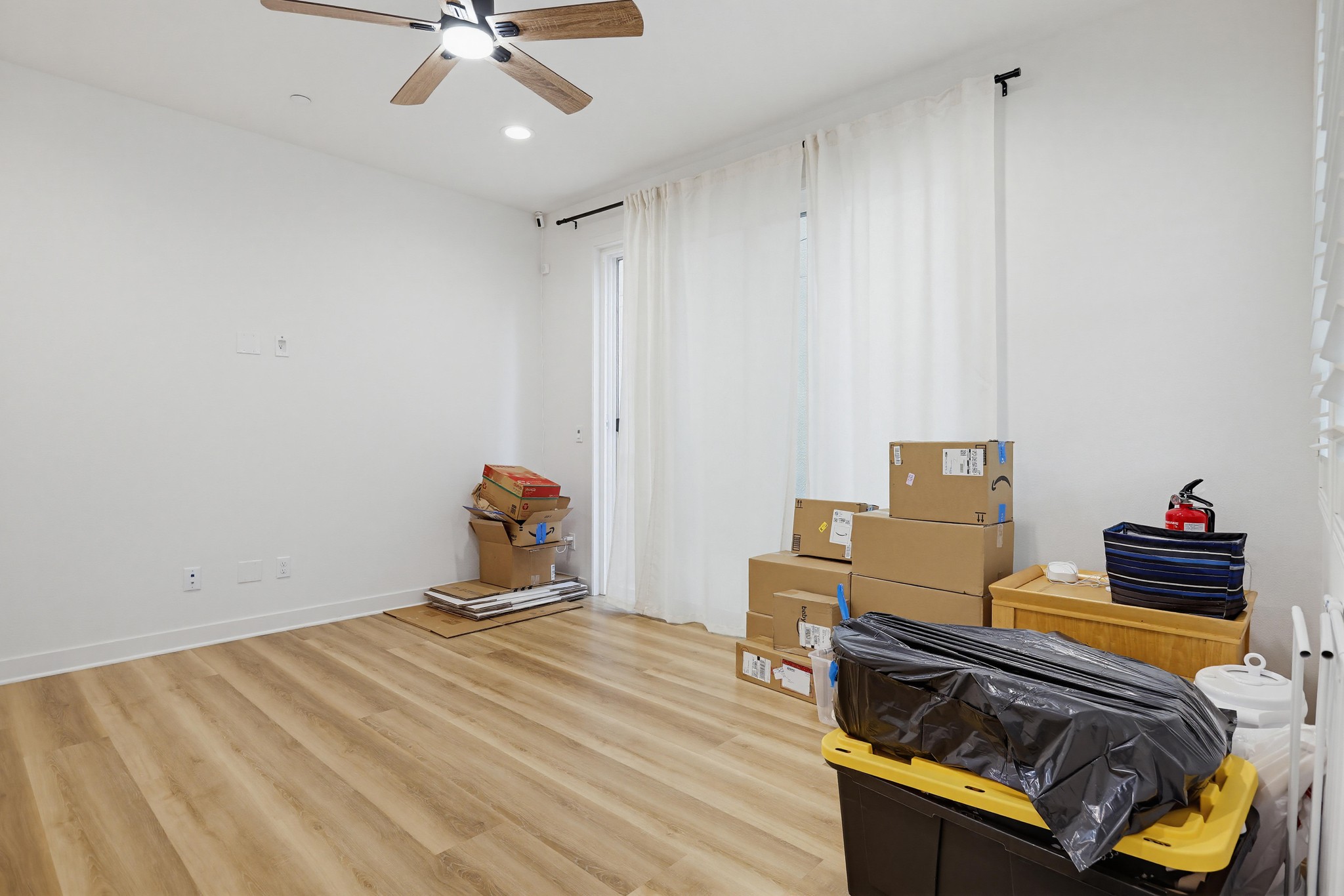 Virtual tour photo 11 of 76 for 236 Tank