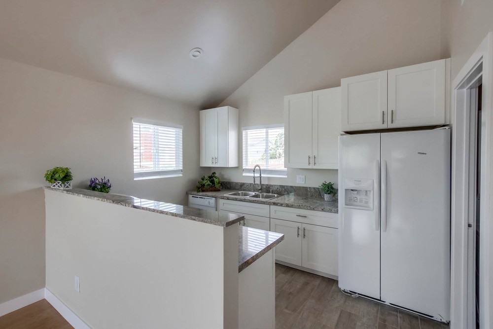 Virtual tour photo 9 of 22 for 2360 Casement St