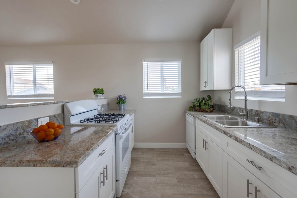 Virtual tour photo 10 of 22 for 2360 Casement St