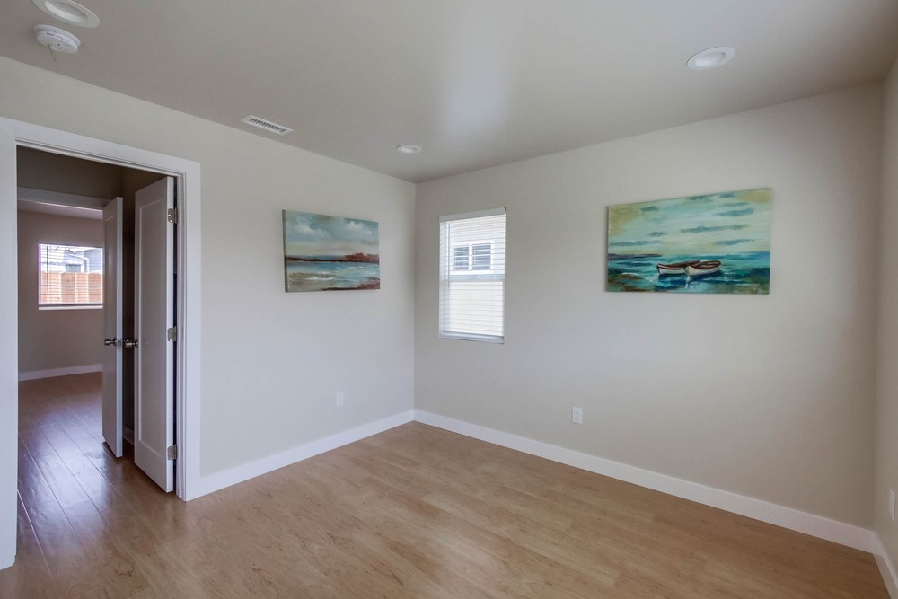 Virtual tour photo 18 of 22 for 2360 Casement St