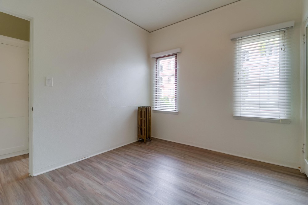 Virtual tour photo 21 of 24 for 2360 Third Ave