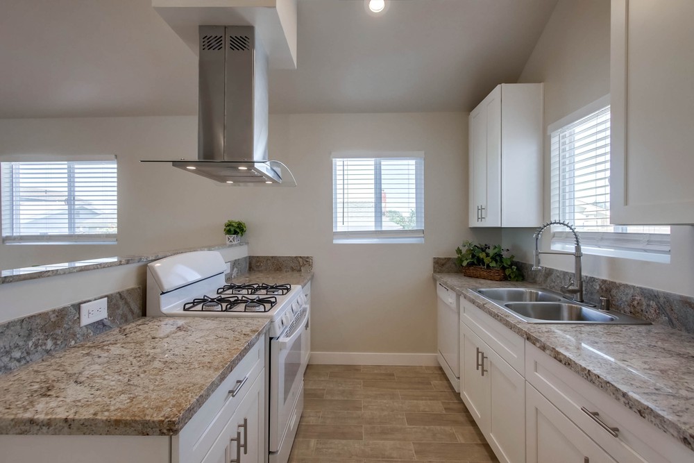 Virtual tour photo 9 of 20 for 2362 Casement St