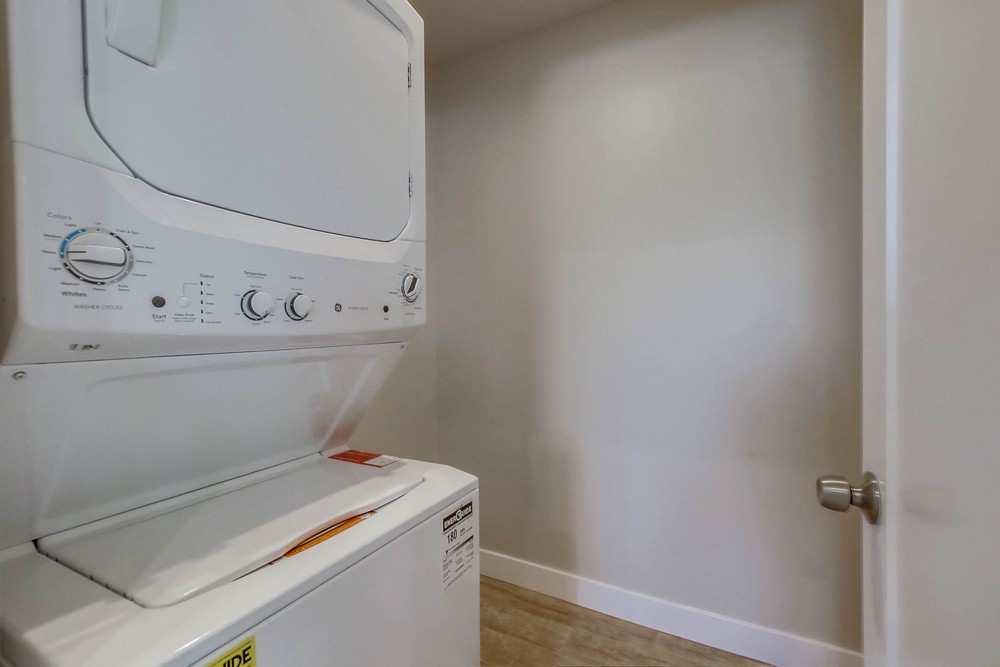 Virtual tour photo 21 of 20 for 2362 Casement St
