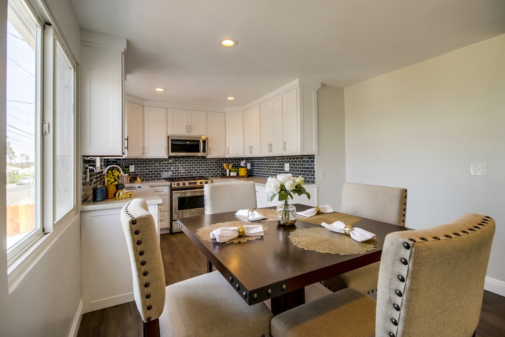 Virtual tour photo 9 of 45 for 2365 Comstock St