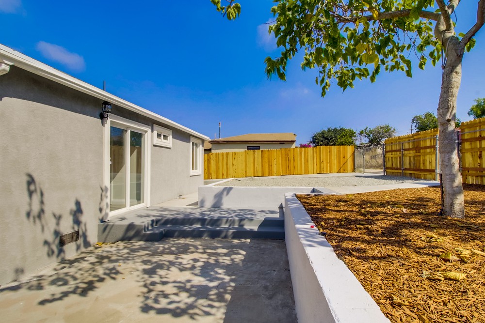 Virtual tour photo 35 of 45 for 2365 Comstock St
