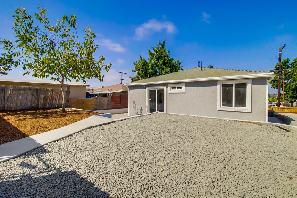 Virtual tour photo 38 of 45 for 2365 Comstock St