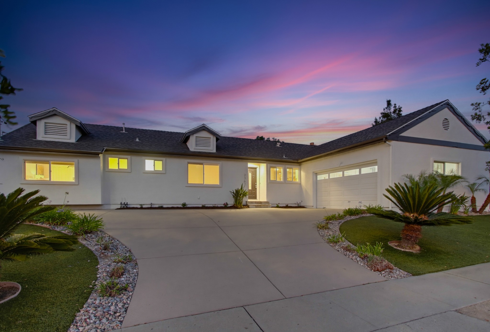 Virtual tour photo 1 of 67 for 2367 Salisbury Dr