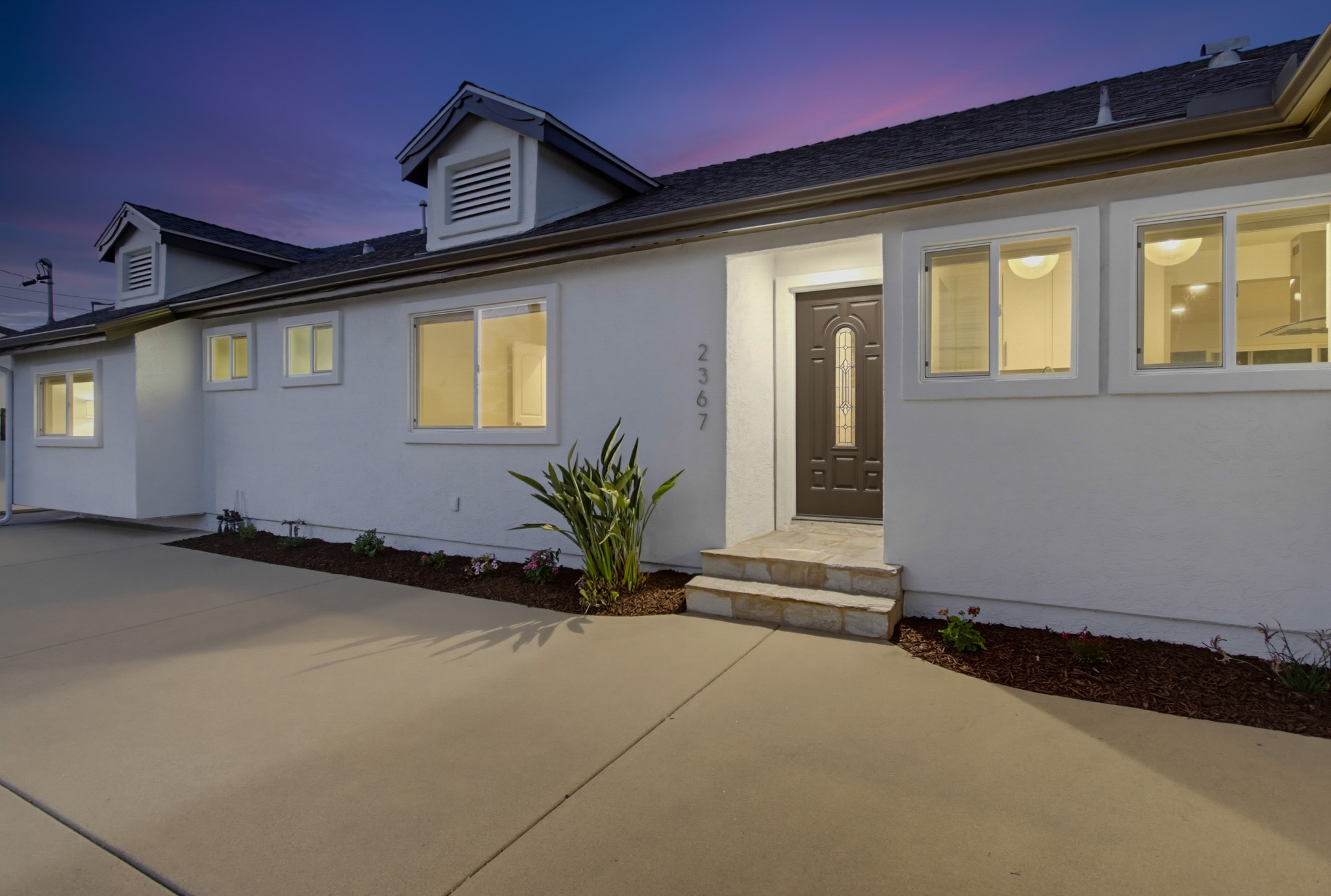 Virtual tour photo 5 of 67 for 2367 Salisbury Dr