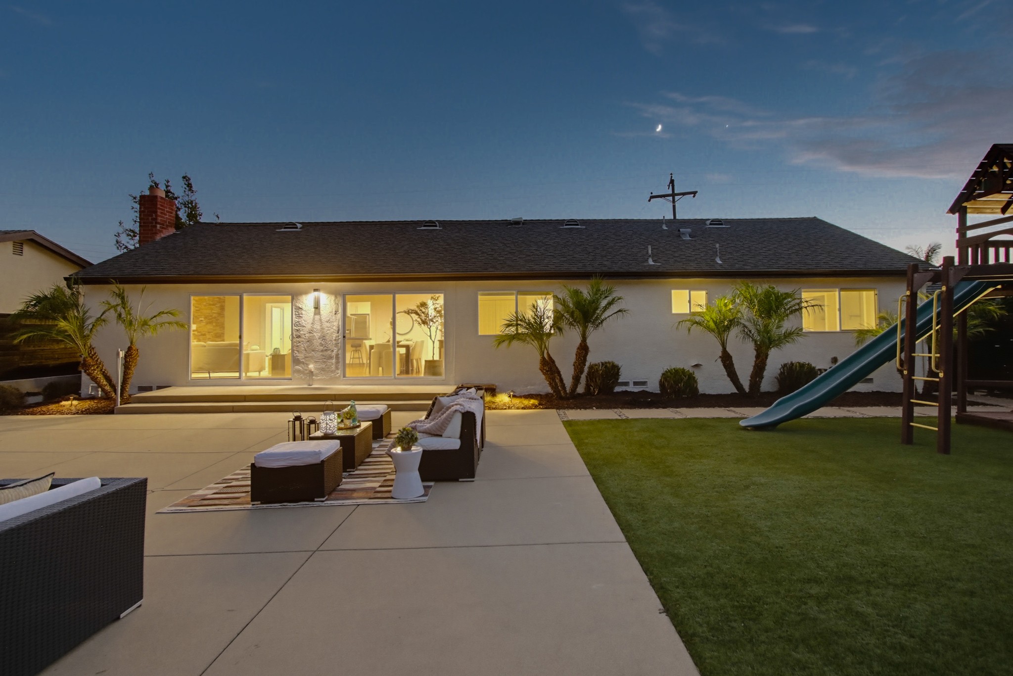 Virtual tour photo 15 of 67 for 2367 Salisbury Dr