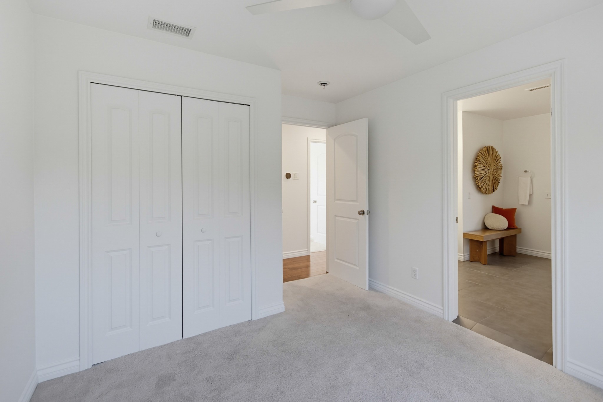 Virtual tour photo 39 of 67 for 2367 Salisbury Dr