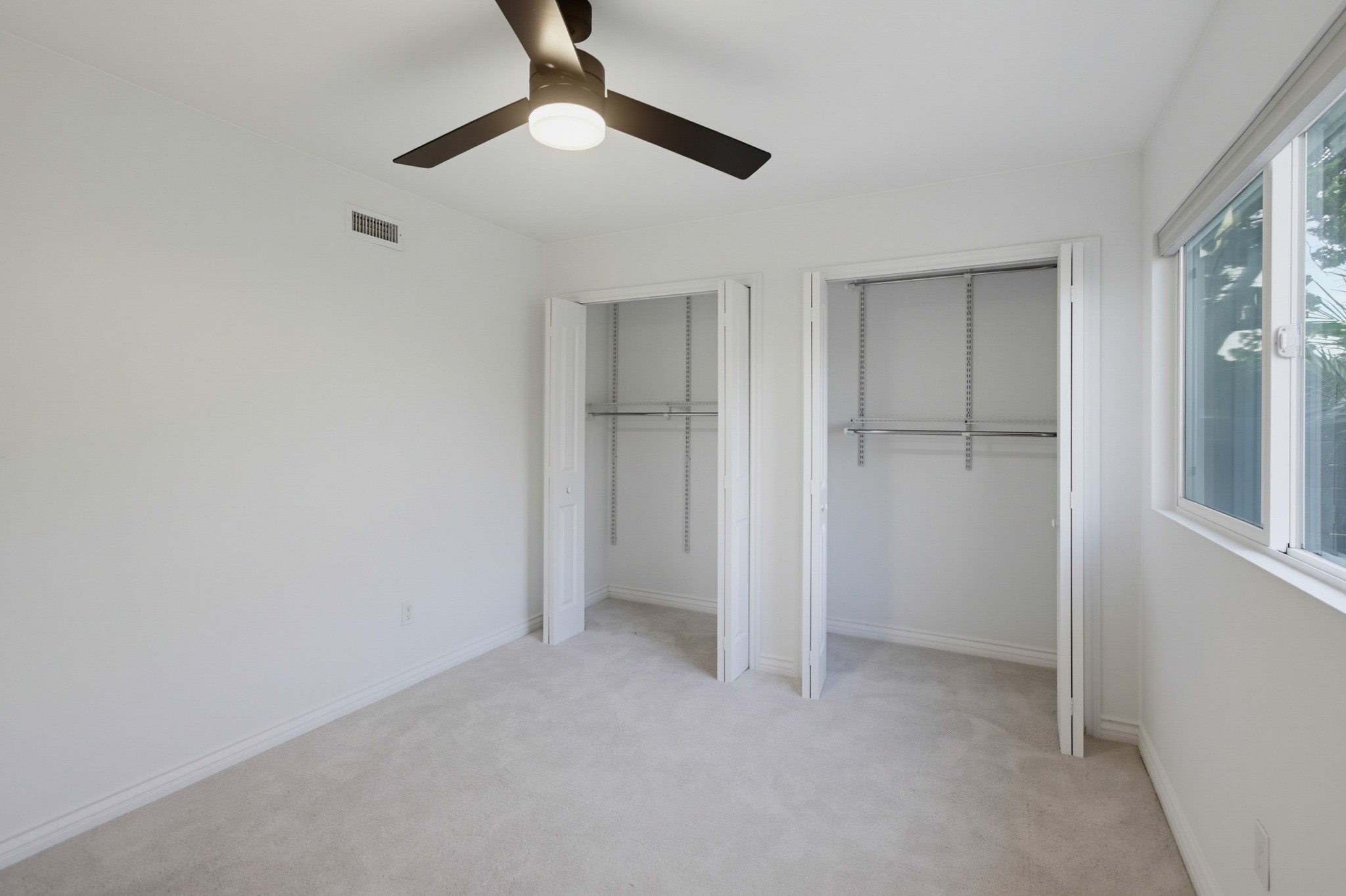 Virtual tour photo 40 of 67 for 2367 Salisbury Dr