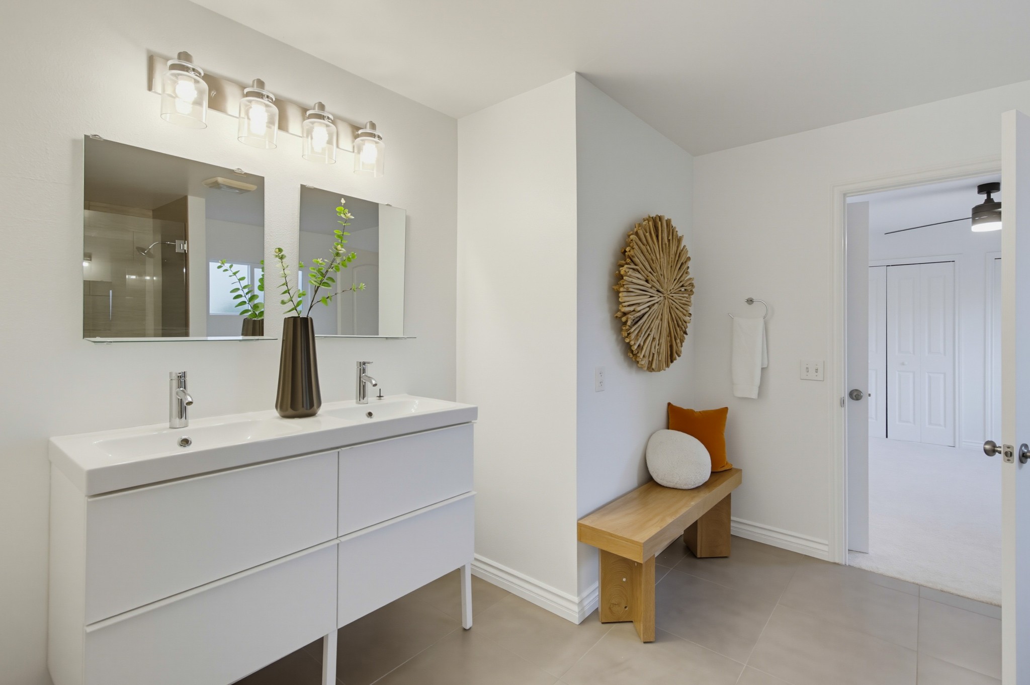 Virtual tour photo 44 of 67 for 2367 Salisbury Dr