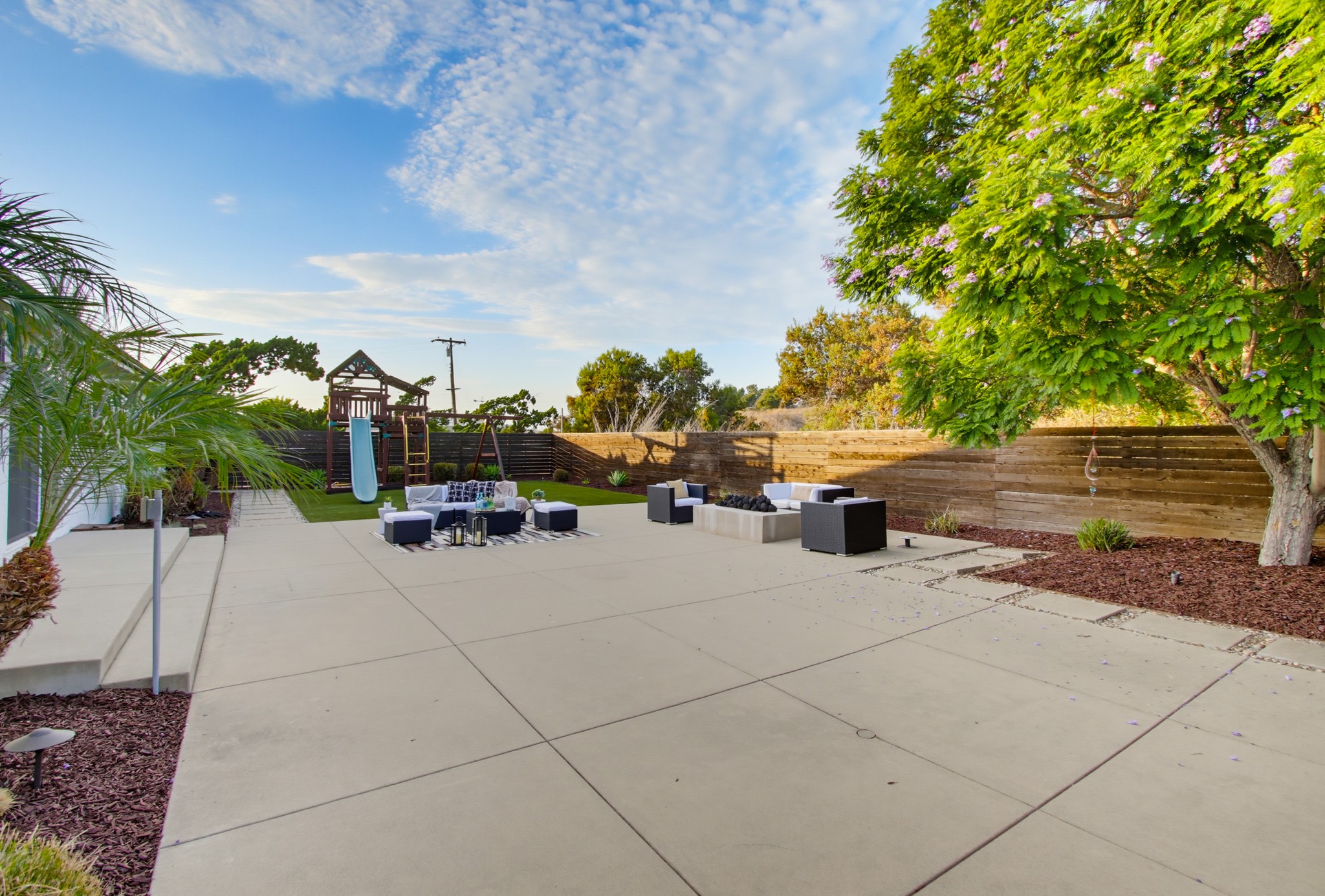 Virtual tour photo 64 of 67 for 2367 Salisbury Dr