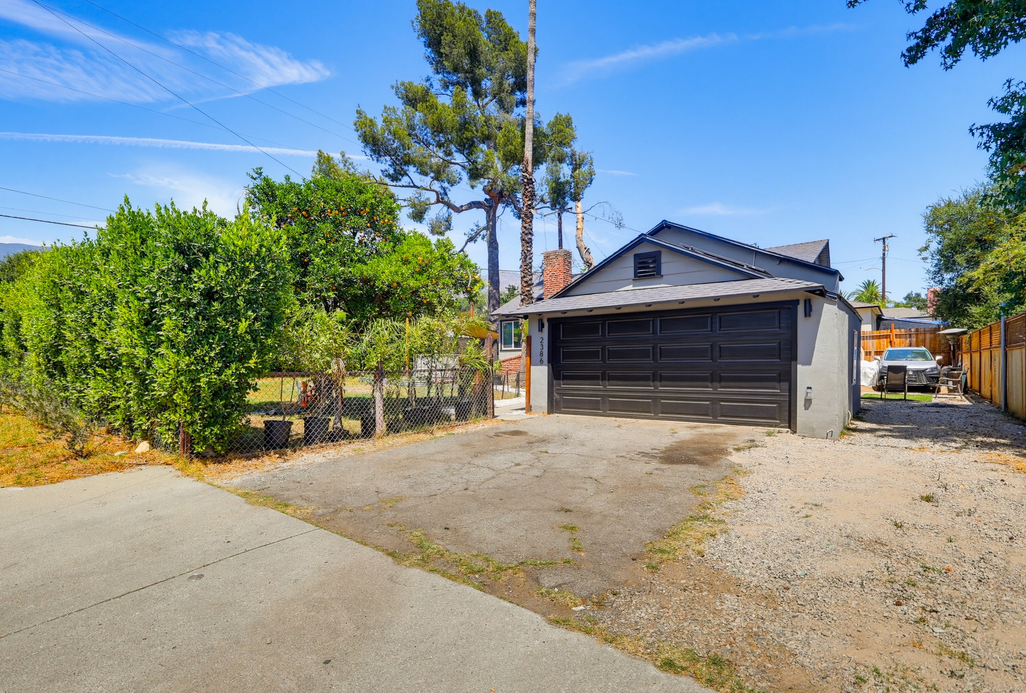 Virtual tour photo 1 of 77 for 2368 Glenrose Ave