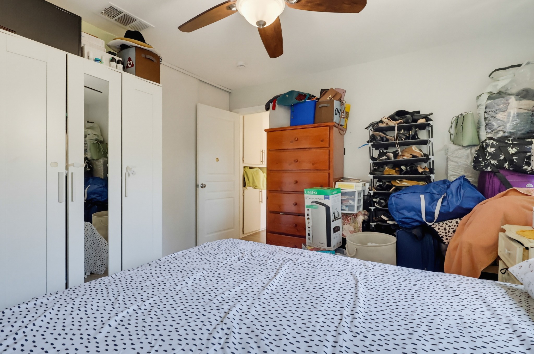 Virtual tour photo 34 of 77 for 2368 Glenrose Ave