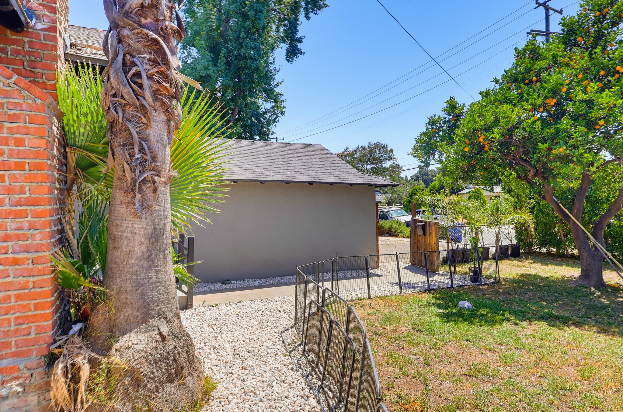 Virtual tour photo 43 of 77 for 2368 Glenrose Ave