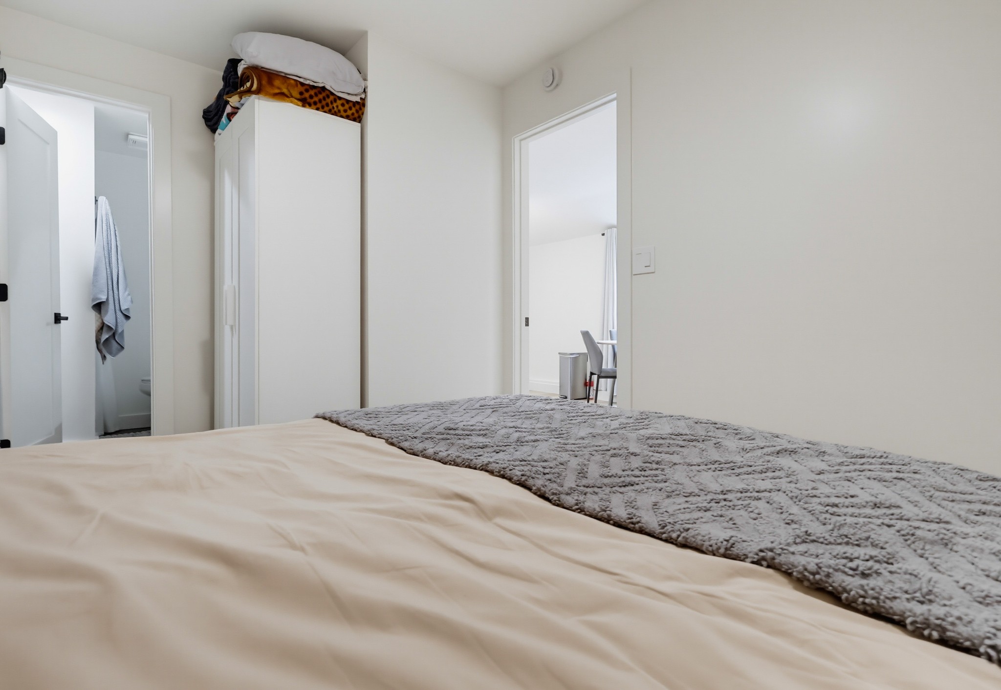 Virtual tour photo 66 of 77 for 2368 Glenrose Ave