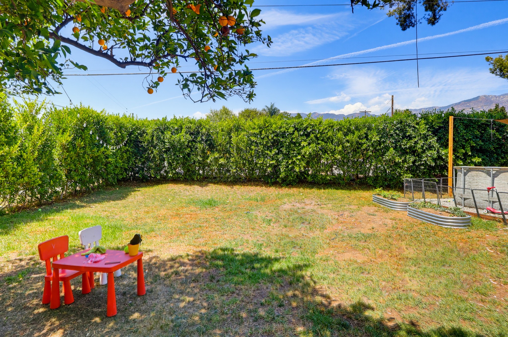 Virtual tour photo 71 of 77 for 2368 Glenrose Ave